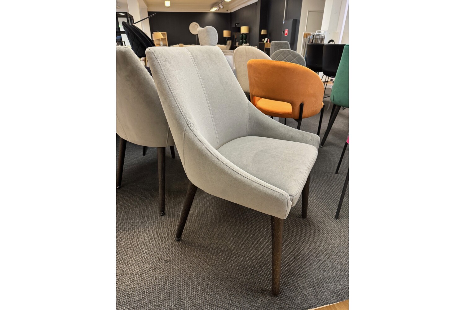 Söögitool Odense / Saalinäidis - Image 3