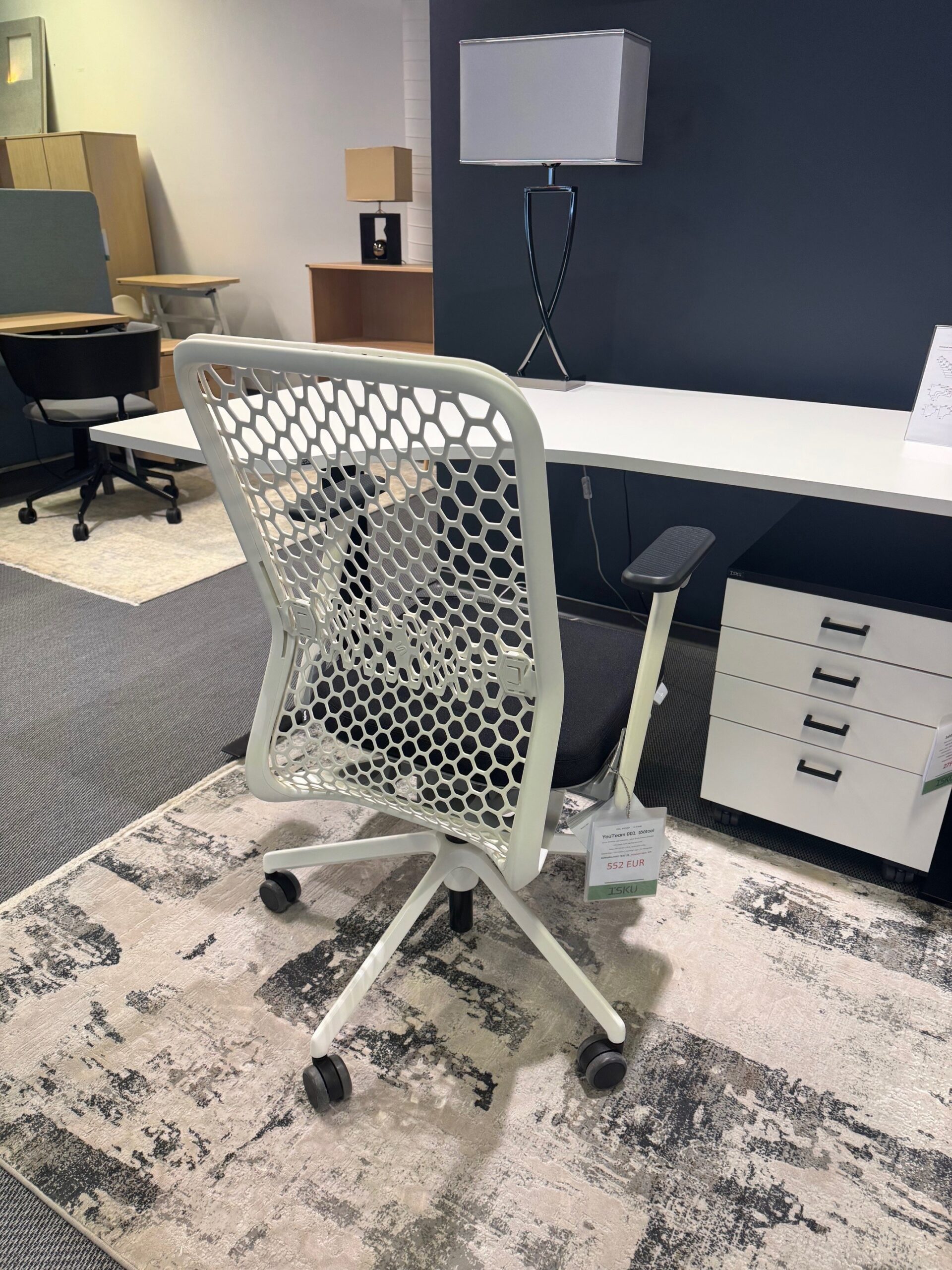 YouTeam 001 töötool / Saalinäidis - Image 2